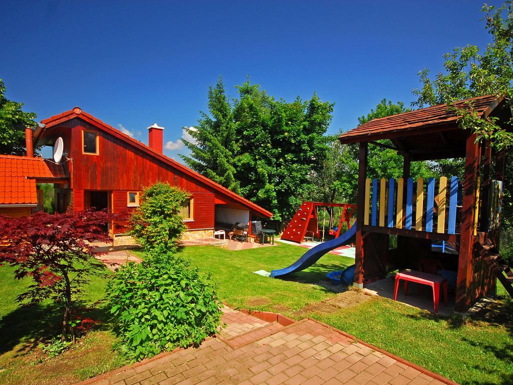 Vip Apartmany Besenova Exterior foto